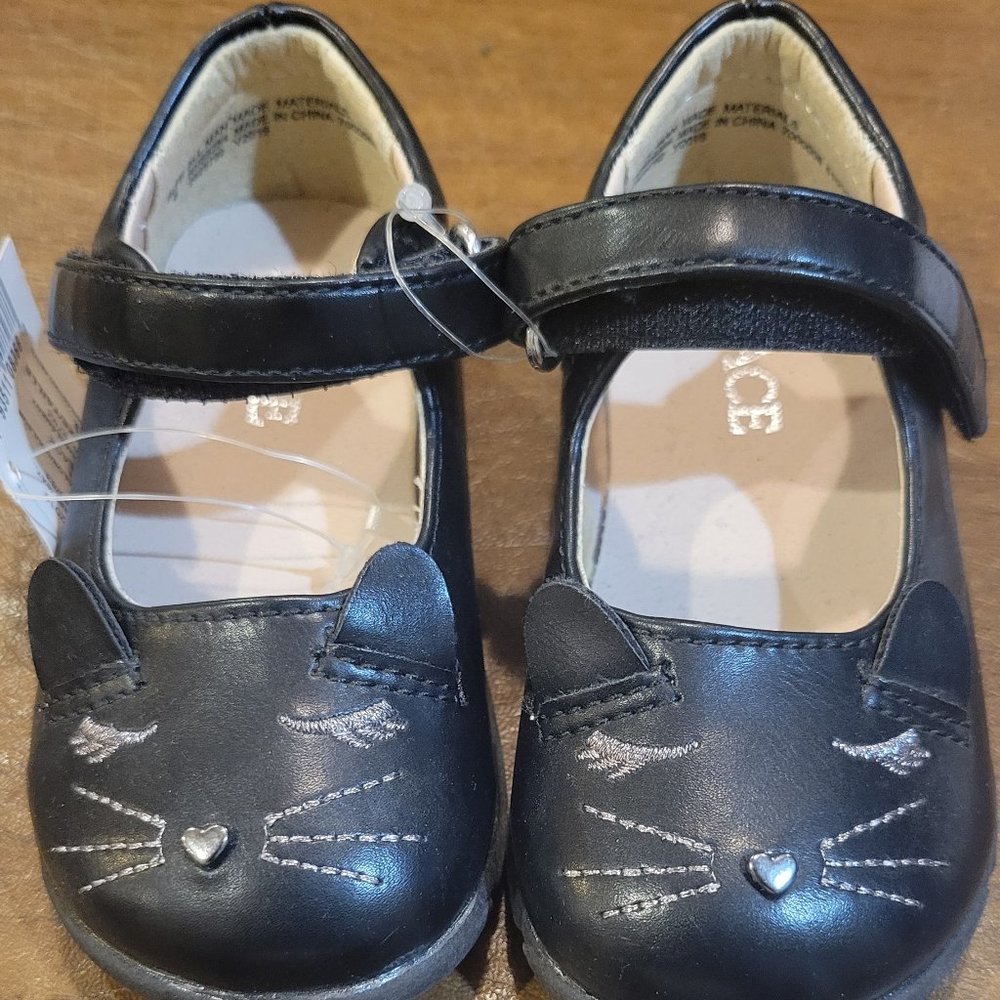 Dress shoes